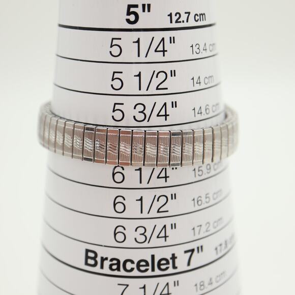 Timex Indiglo Silver Tone 24mm Womens Watch Stretch Expansion Band w New Battery - Picture 4 of 12